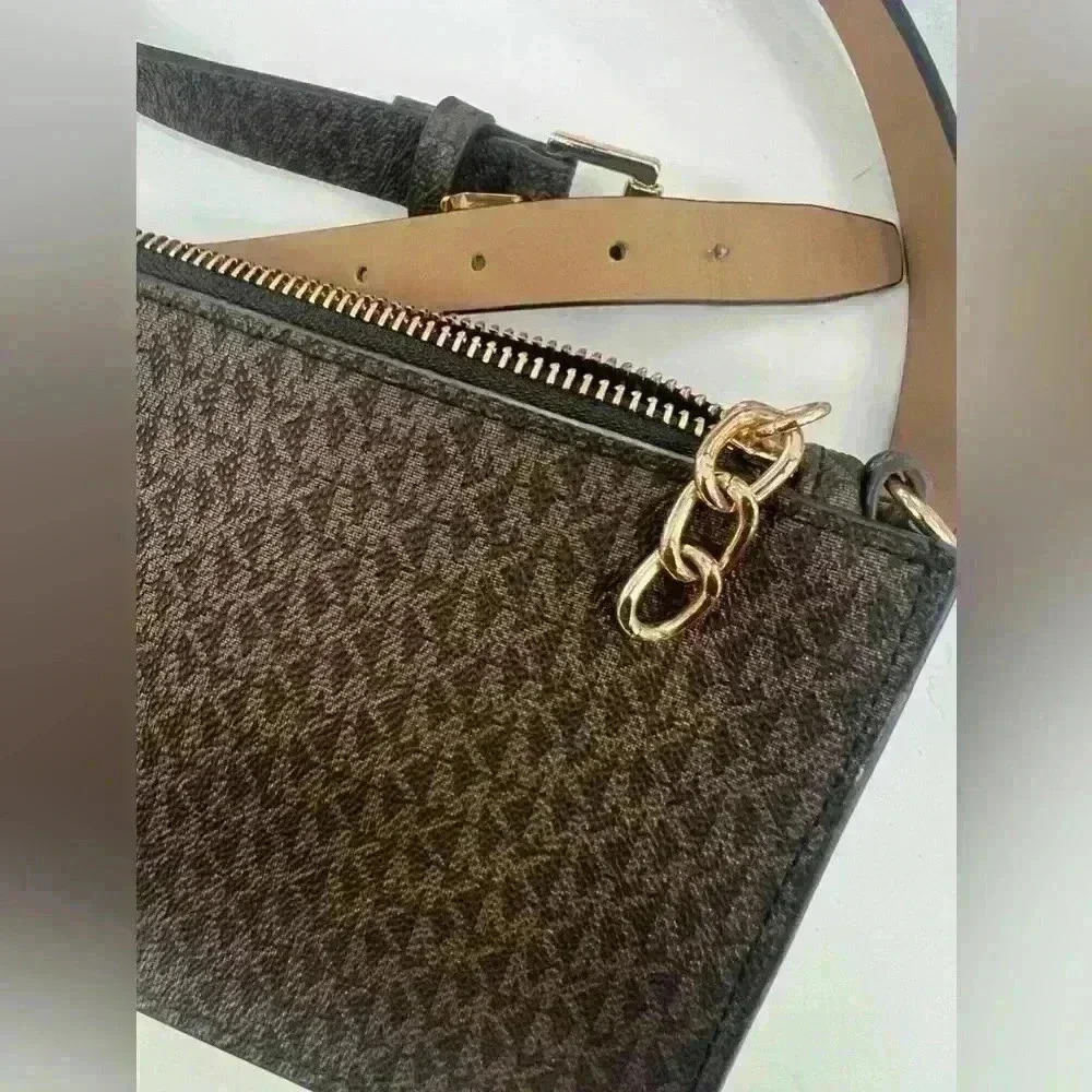 Michael Kors wallet belt - Picture 15 of 16
